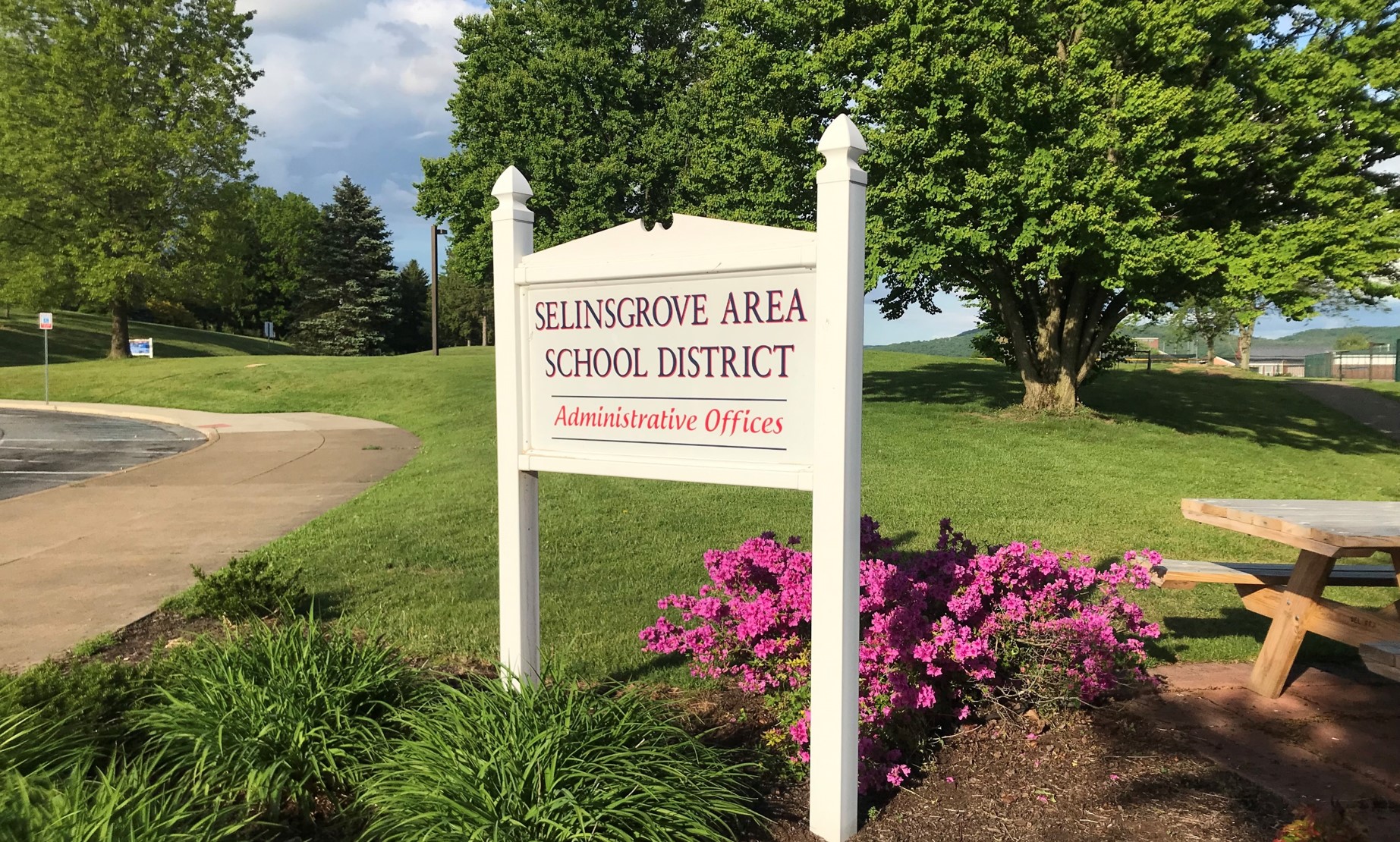 Selinsgrove Area School District Administrative Office