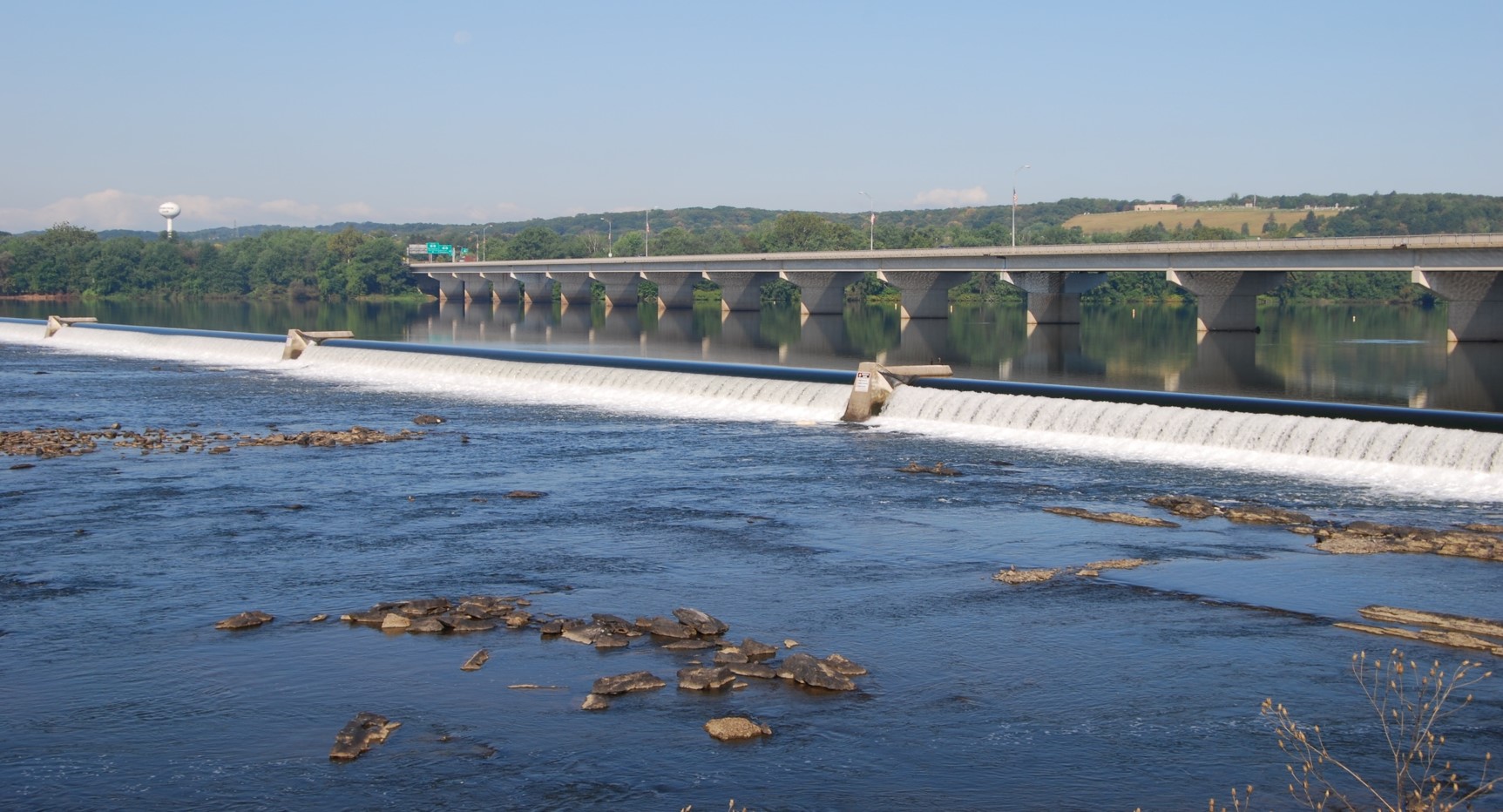 Inflatable “Fabridam”, Looking Towards Shamokin Dam