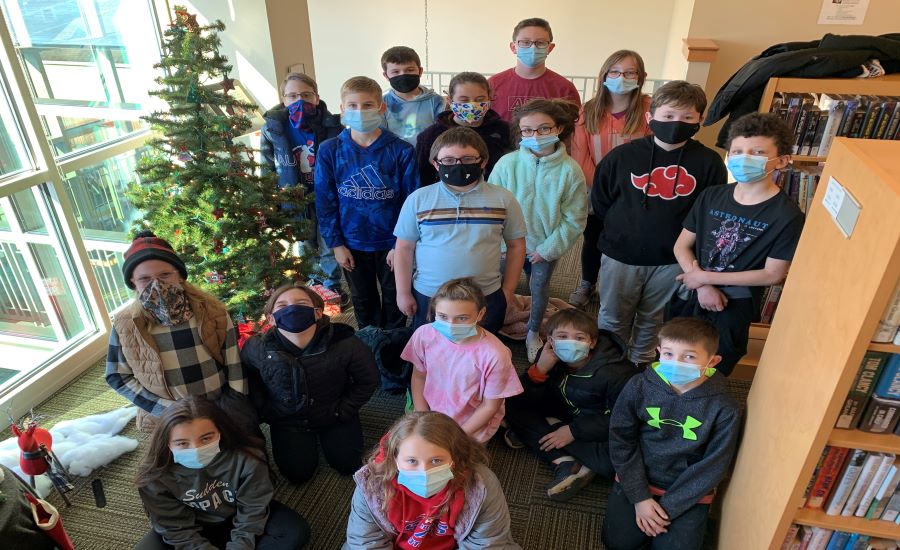 Mrs. Jackson’s Class Visiting Tree Fest at Selinsgrove Library
