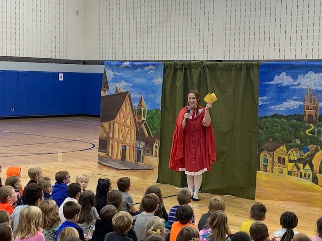 Bright Star presented a fun message of anti-bullying to our students.