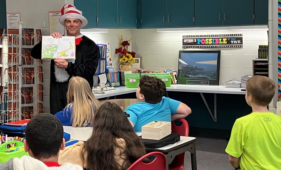 "Cat in the Hat" reading to students