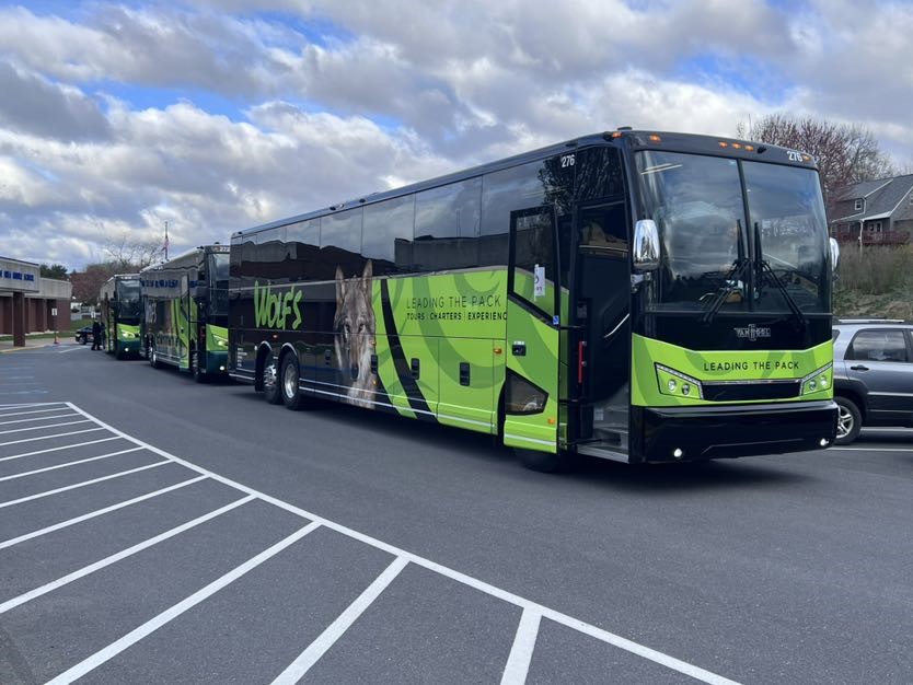 8th Grade Students on their way to a Philadelphia Expedition!