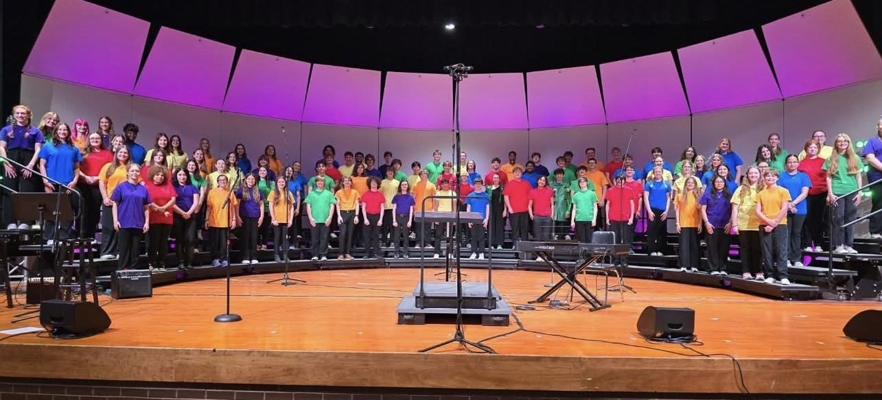 SAHS Cabaret performed admirably on May 16th with a Wickedly Good Medley!